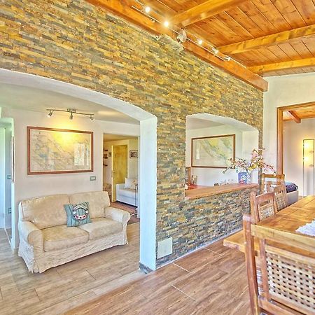 Hotel La casa fra gli ulivi Montemarcello Esterno foto