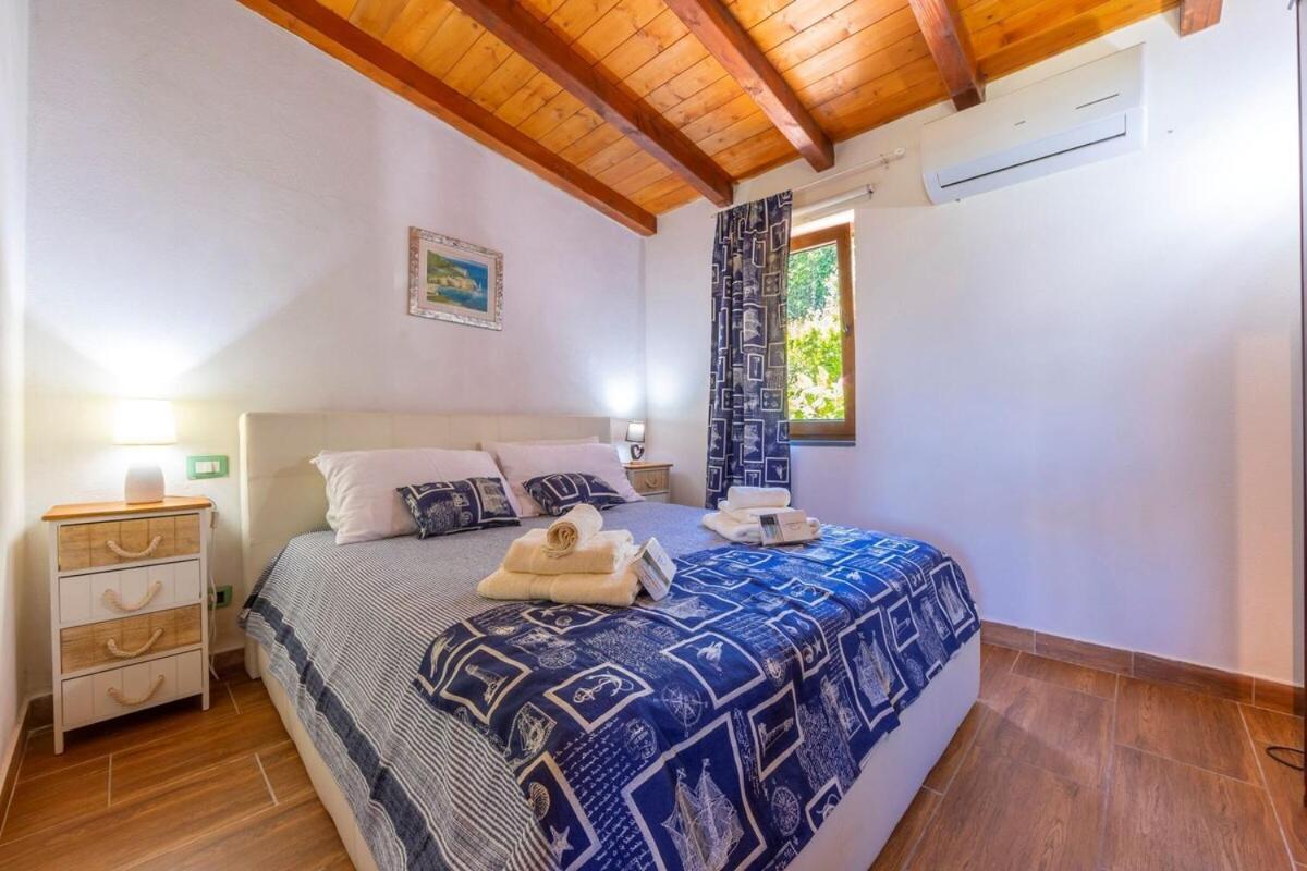 Hotel La casa fra gli ulivi Montemarcello Esterno foto